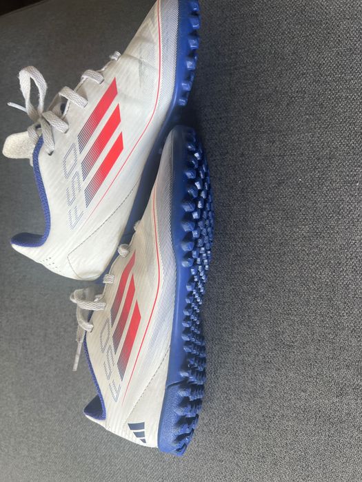 Футболни обувки (детски) Adidas F50