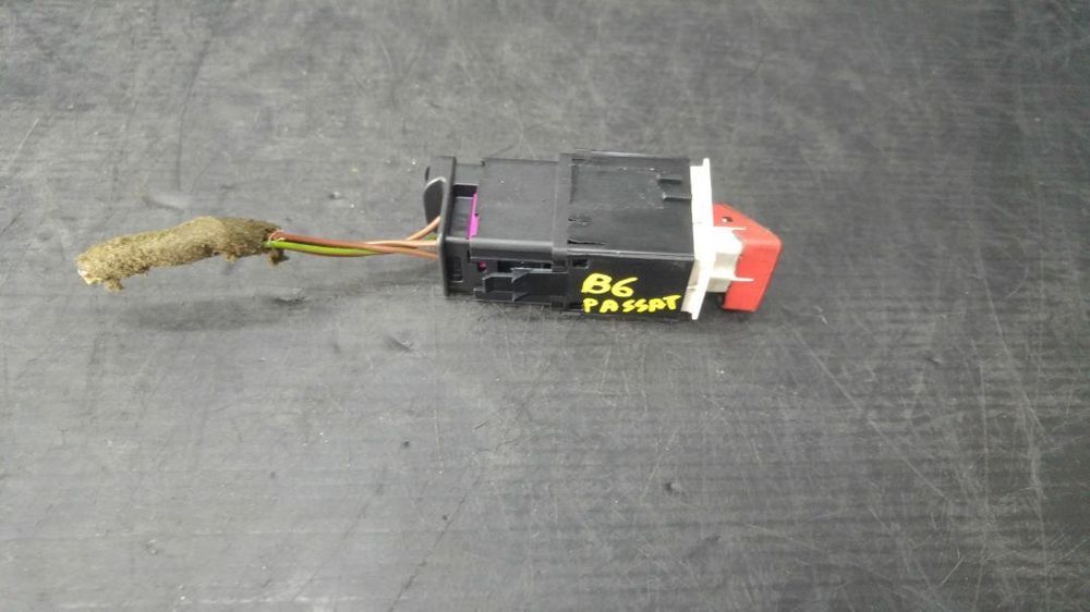 Buton avarie vw passat b6 3c0953509