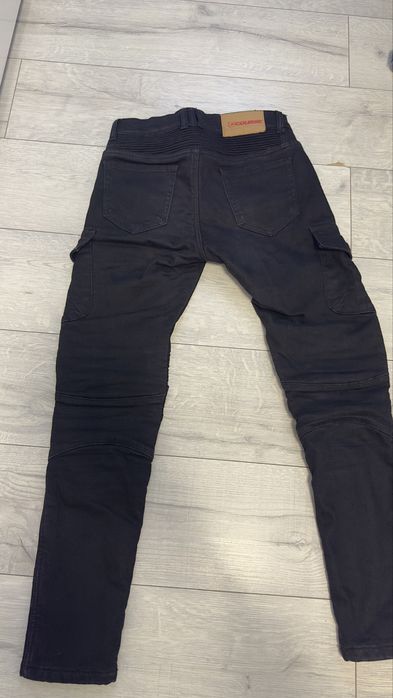 Vand Blugi Moto cu protectii