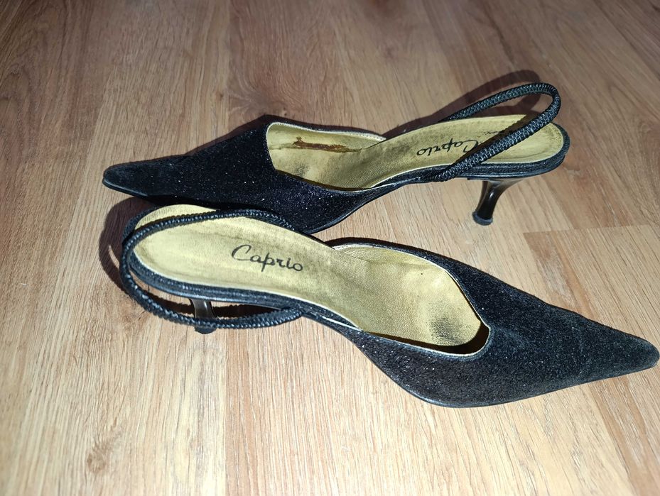 Черни бални обувки с брокат, токчета