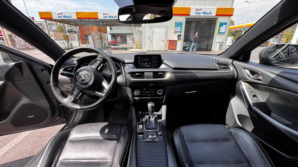 Mazda 6 2. 5 Skyactiv-G AT | 109 000 км |