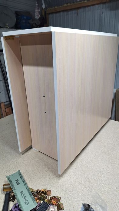 Стол книжка новая