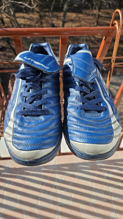 Футболни обувки UMBRO