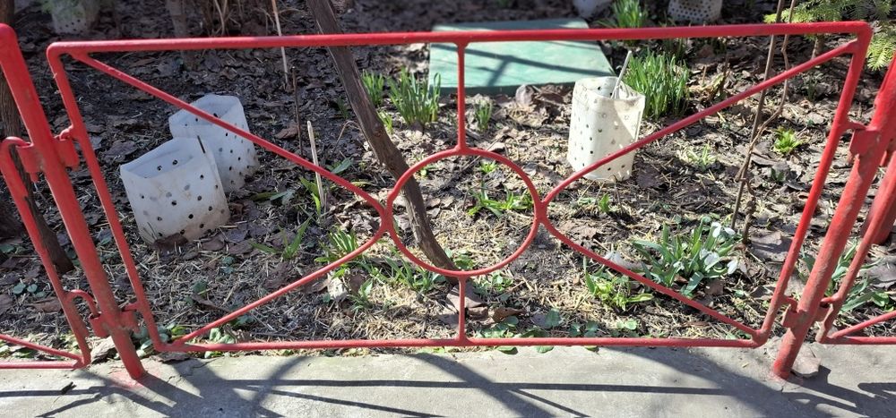 Gărduț  grădină de vanzare