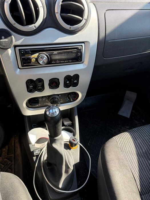 Dacia Logan 1.6 Benzina + GPL
