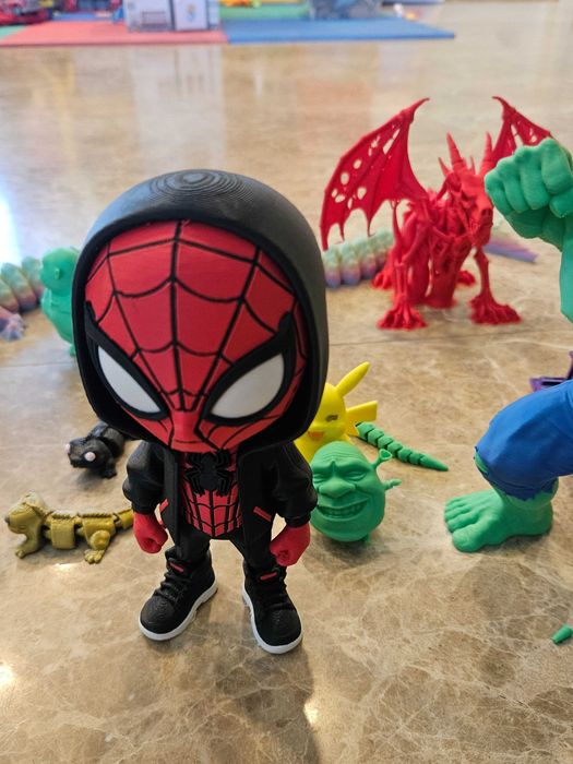 Уникални 3D принтирани играчки и фигурки – различни модели!