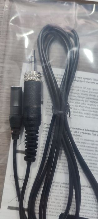 Петличный микрофон ZOOM