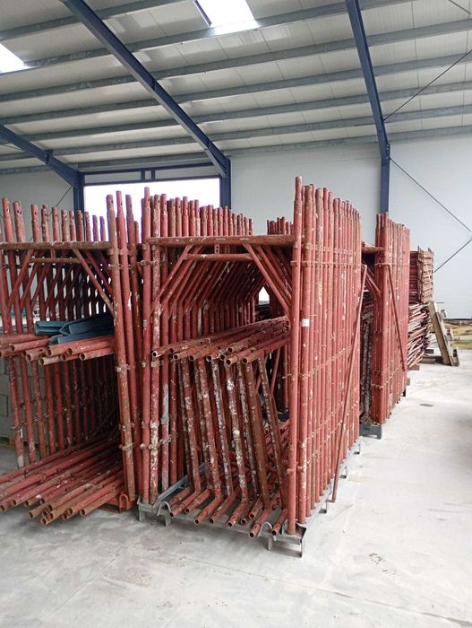 Schelă metalică completă import Italia, Nouă/Uzata - de vanzare și închiriere