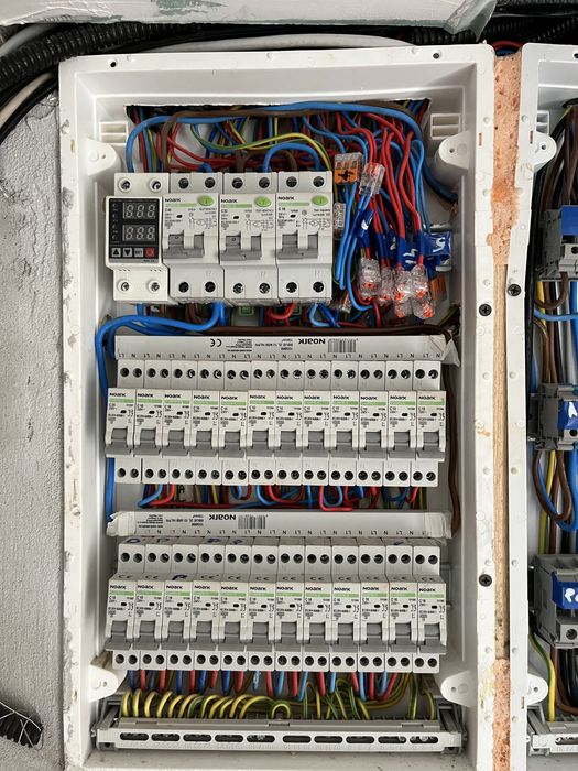 Electrician autorizat ANRE-Servicii în domeniul electricității