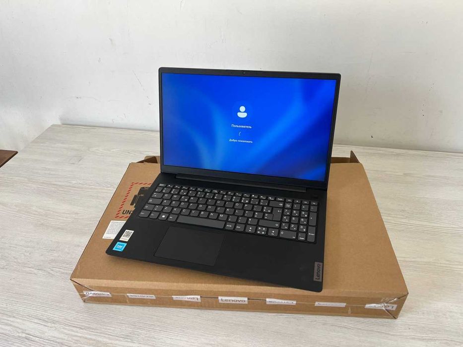 Noutbuk sotiladi , Yangi arzon narxda ,Garantiya bor