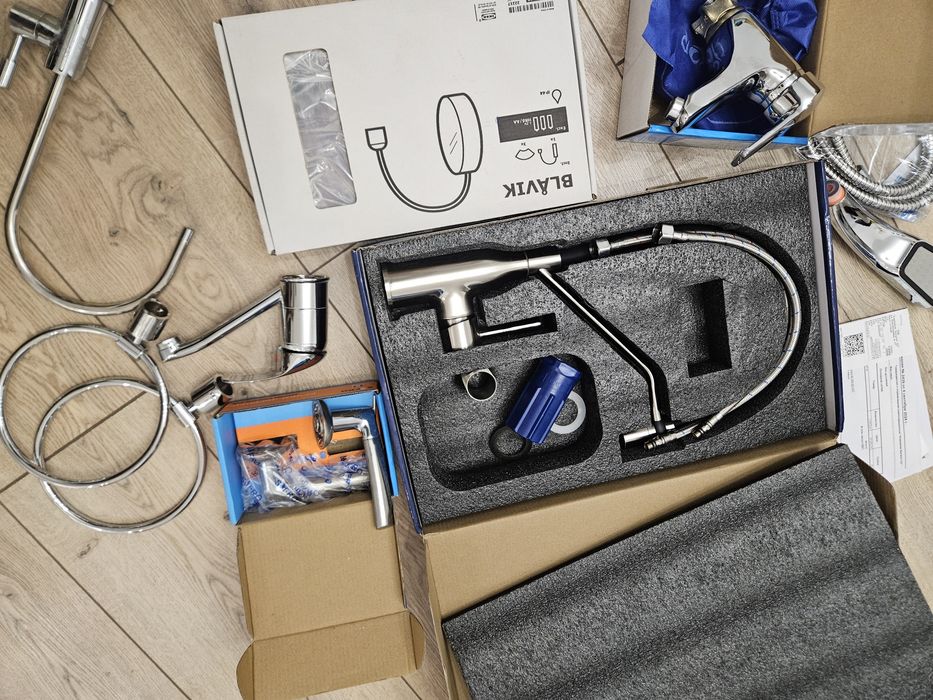 Смесители, краны, зеркало, душ