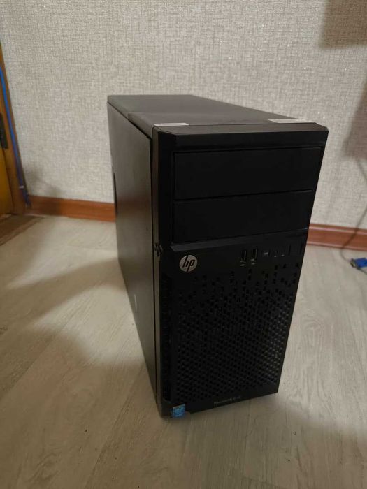 Сервер HP ProLiant ML10 v2 Gen8
