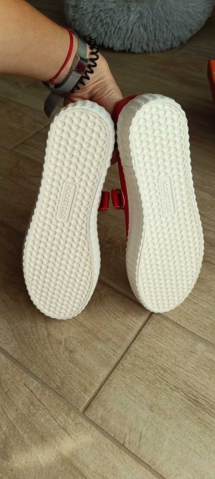 Червени обувки Rocket Dog размер 38