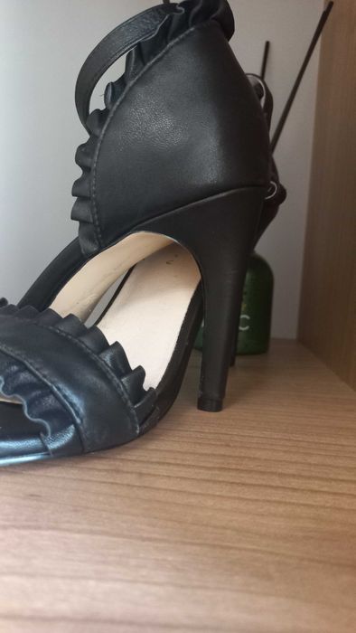 Сандал естествена кожа