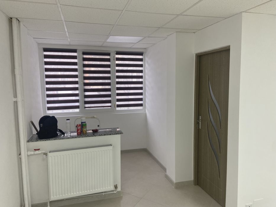 Garsoniera brazda g4 parter semidecomandat vad comercial