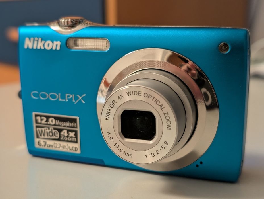 Apart Foto Nikon Coolpix S3300/S3000