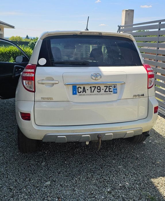 TOYOTA RAV4 2013 — imagine 3