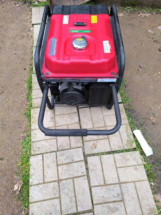 Бензинов Генератор