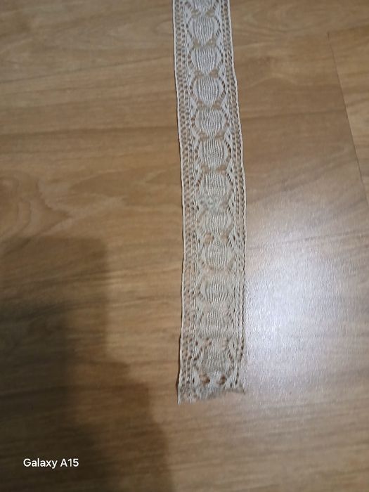 Памучна дантела,плетена на една кука.
