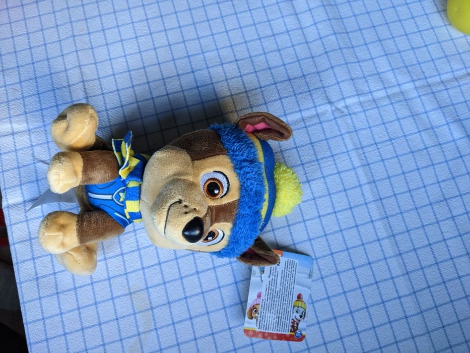 Играчки плюшени, нови с етикети