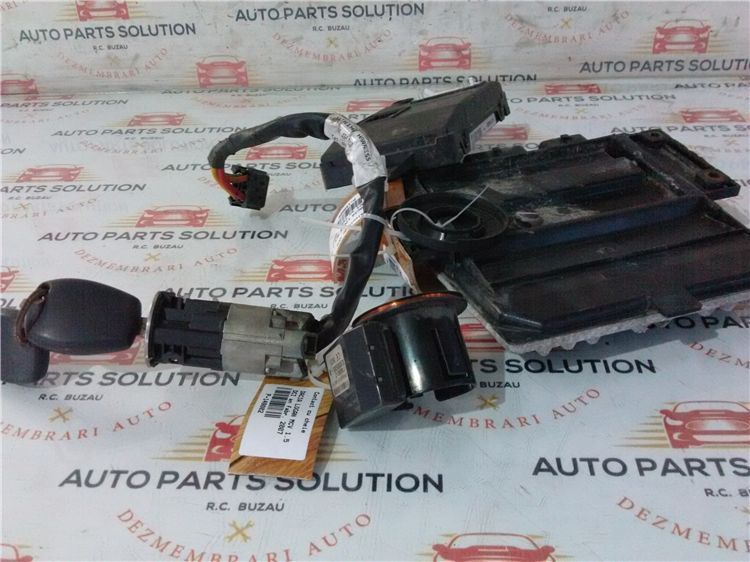 contact cu cheie dacia logan mcv 1.5 dci an fabr. 2007
