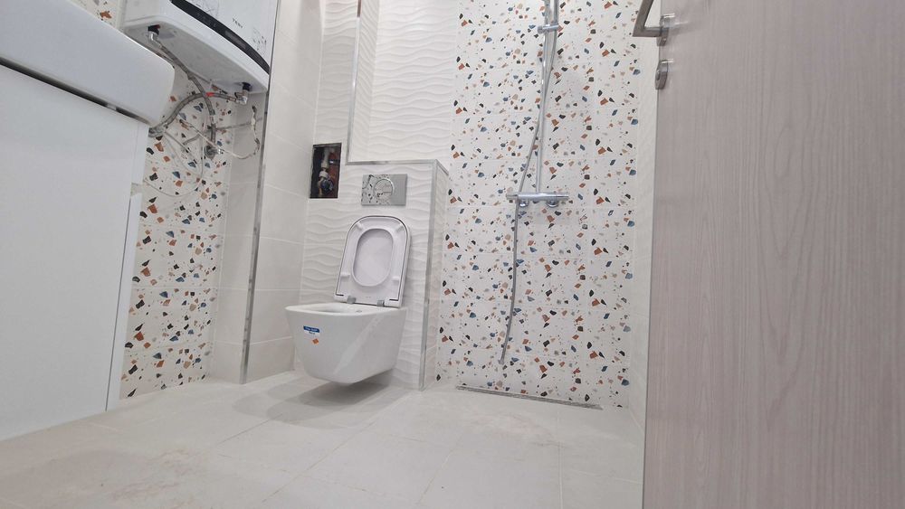 Продава се Двустаен апартамент в Пловдив, Южен - 71 кв.м за 1282 €/кв.м - Снимка #2