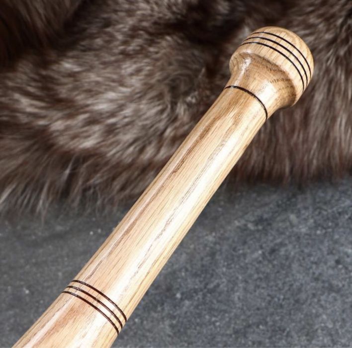 Бита деревянная