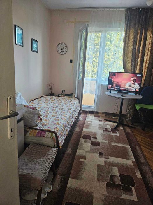 Дава се под наем Двустаен апартамент в Русе, Широк център - 65 кв.м за 204 € - Снимка #4