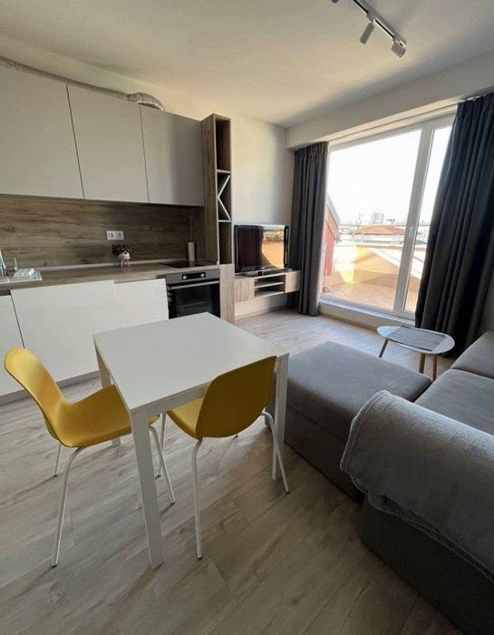 Дава се под наем Двустаен апартамент в София, Зона Б-19 - 65 кв.м за 647.19 € - Снимка #2