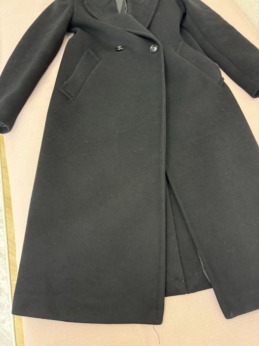 Пальто от бренда Mango