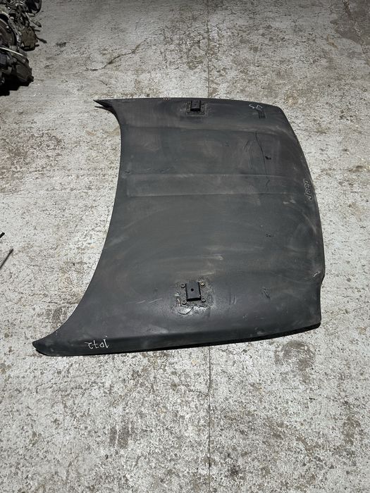 Капот Jeep Cherokee