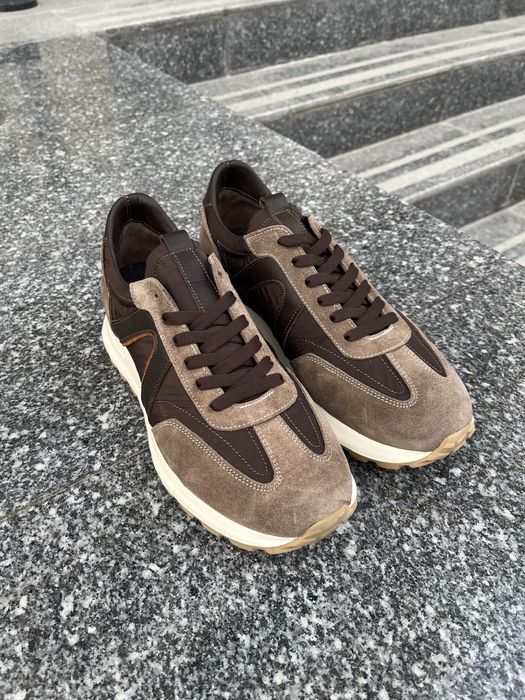 Продам кроссовки