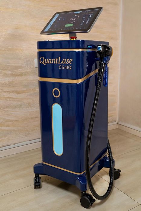 Aparat de epilare laser QuantLase ClinIQ 4 lungimi de undă