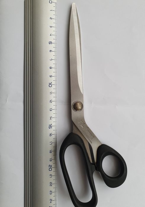 Foarfecă profesională