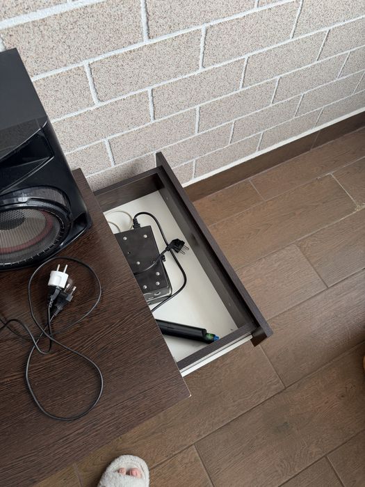 Журнальный столик