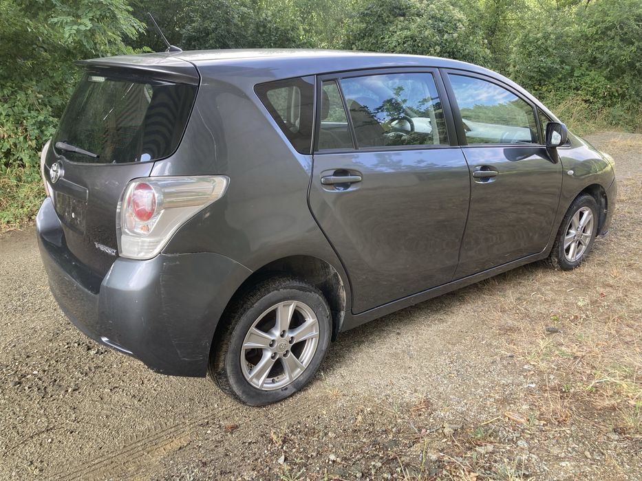 Тойота версо/Toyota Verso 2.0D4D 126кс 09-12г