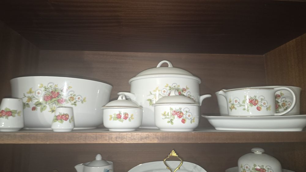 Посуда цены разные