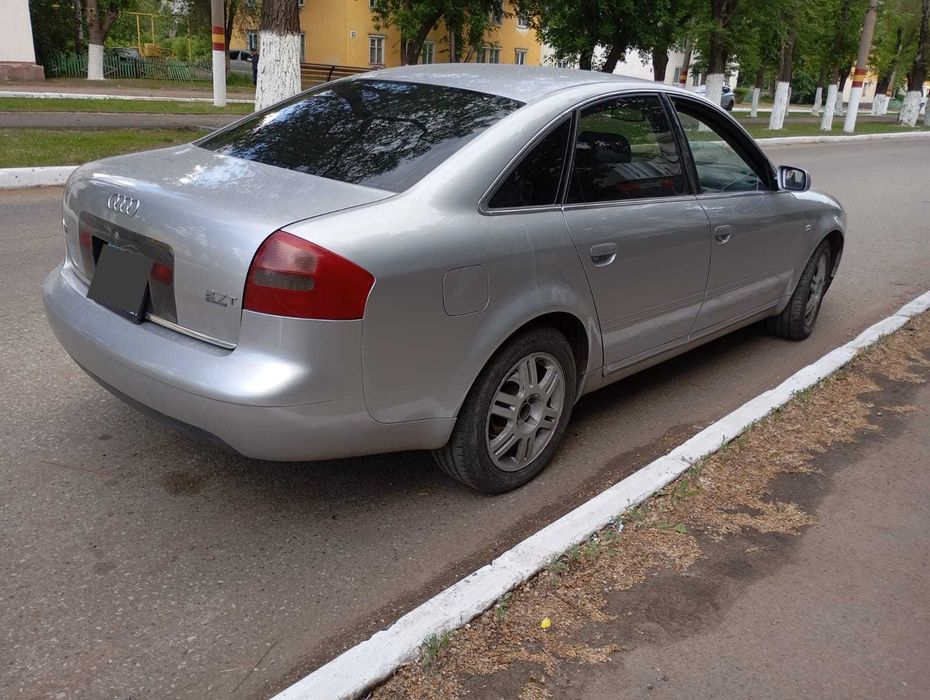 Ауди а6с5 2.7 кватро 2001 г 3млн т