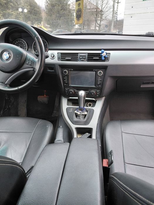 Vând BMW e90 an 2006