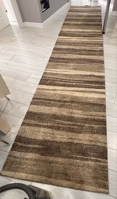 Өте сапалы кілем сатылады