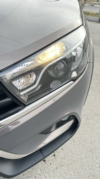 Lada vesta sw cross СРОЧНА СОТИЛАДИ !!