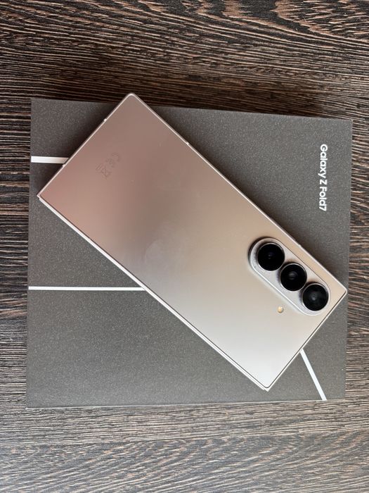 Samsung Galaxy Z Fold 7
