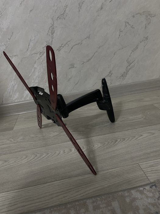 Продам кронштейн для телевизора