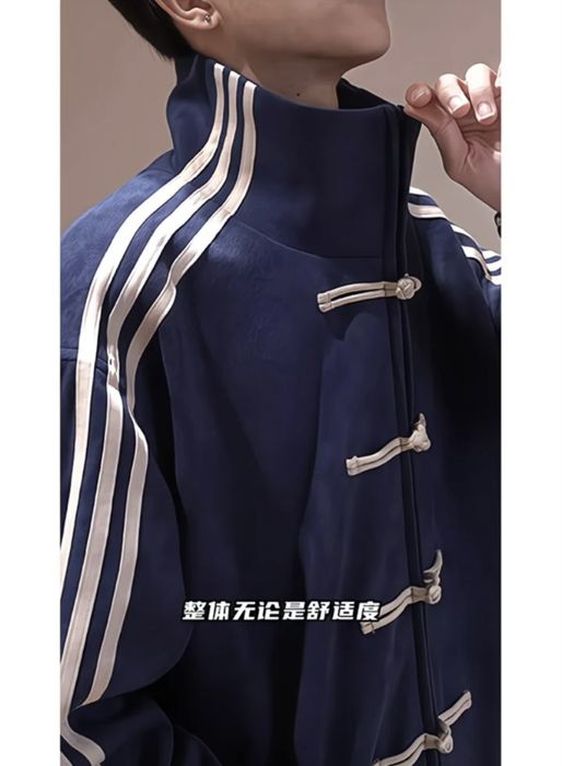 Зип худи в спортивном стиле