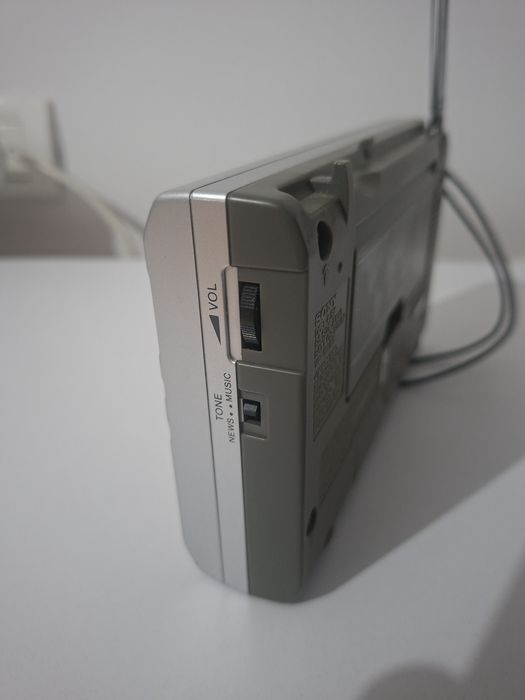 Radio portabil sony icf sw35