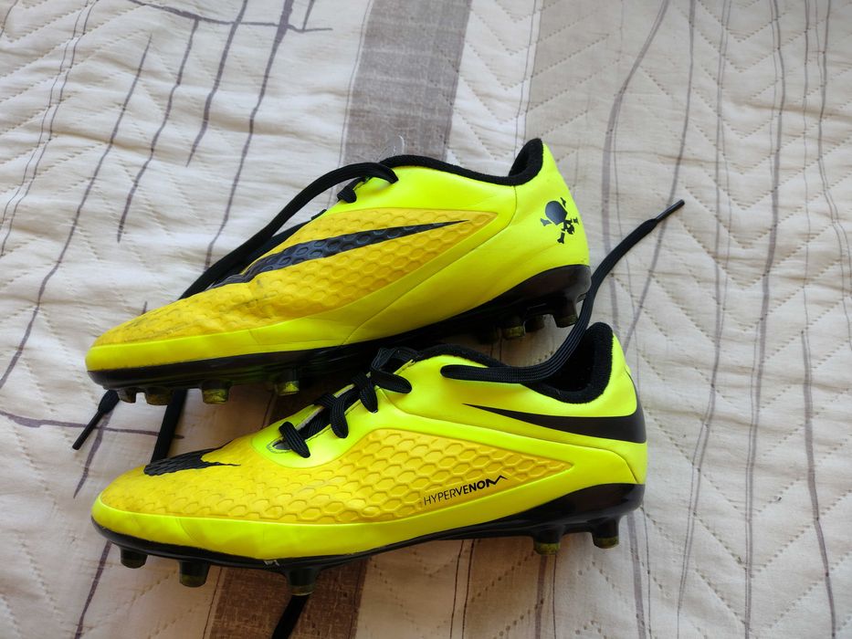 Бутонки - Adidas/Nike 36; 36,5; 36⅓