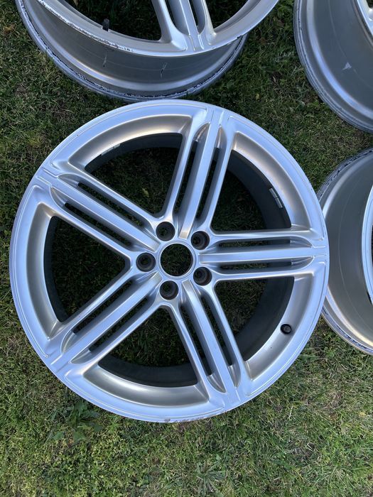 20 5 112 Audi 8.5J ET33 Оригинални! 20 цола Q5 A6 4G C7 A5 A8 A4 B8