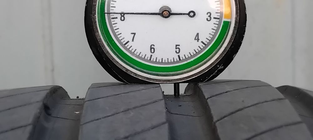Гуми 205 60 16 Мишелин Michelin
2 броя. Нов внос. Не са нови! Цената е