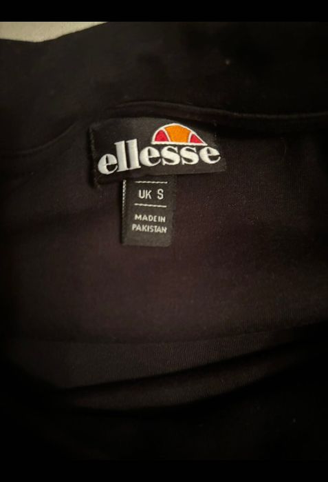 Продавам тениска на ellesse