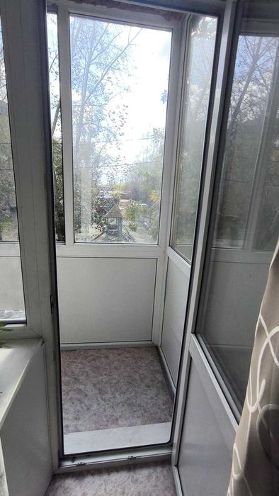 Продам 2х ком квартиру